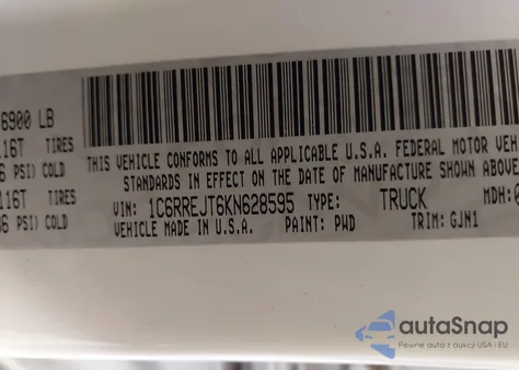 2019 Ram 1500 Laramie 4X2 5'7 Box from USA, damaged, VIN 1C6RREJT6KN628595